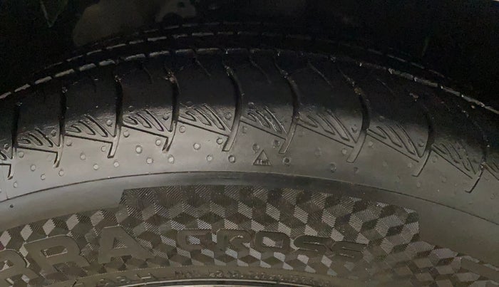 2019 Honda Civic 1.8L I-VTEC ZX CVT, Petrol, Automatic, 91,066 km, Right Front Tyre Tread