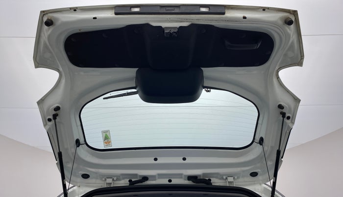2021 Tata PUNCH CREATIVE  MT, Petrol, Manual, 19,238 km, Boot Door Open