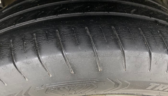 2022 Tata Tiago XT CNG, CNG, Manual, 54,355 km, Right Rear Tyre Tread