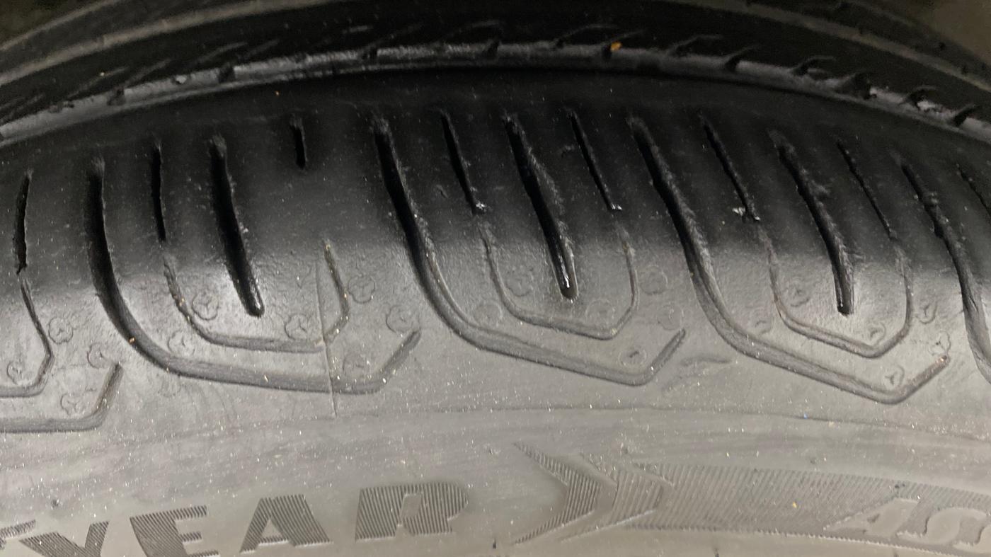 2022 Tata Tiago XT CNG, CNG, Manual, 54,355 km, Right Front Tyre Tread