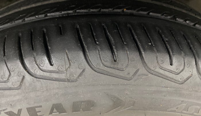 2022 Tata Tiago XT CNG, CNG, Manual, 54,355 km, Right Front Tyre Tread