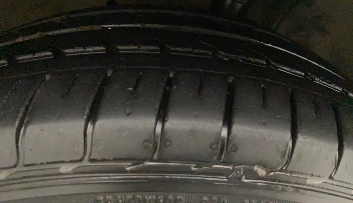 2016 Honda City 1.5L I-VTEC SV, Petrol, Manual, 83,615 km, Right Rear Tyre Tread