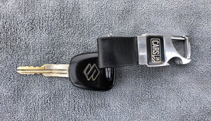 2015 Maruti Alto K10 VXI AMT, Petrol, Automatic, 63,079 km, Key Close Up