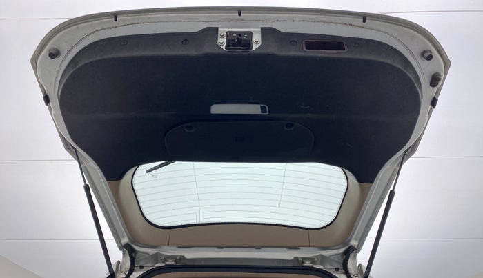 2013 Mahindra XUV500 W6 4X2, Diesel, Manual, 61,648 km, Boot Door Open