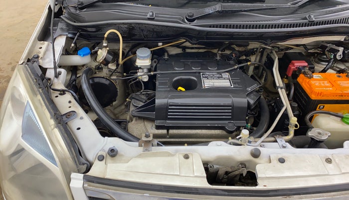 2014 Maruti Wagon R 1.0 VXI, CNG, Manual, 61,557 km, Engine View - Right