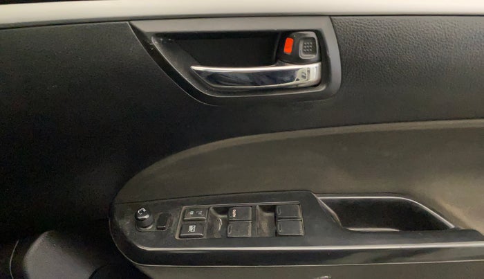 2016 Maruti Swift VXI, Petrol, Manual, 45,991 km, Driver Side Door Panels Control
