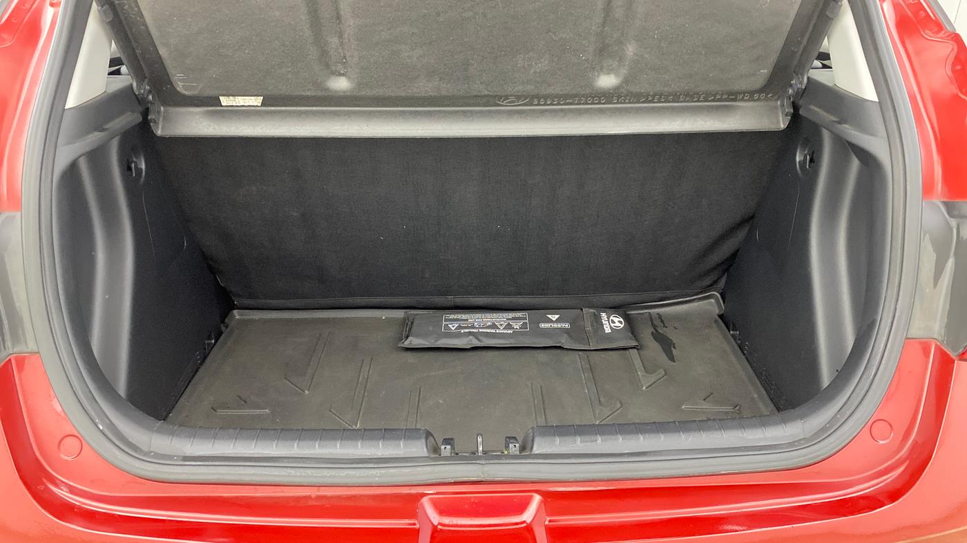 2021 Hyundai NEW I20 SPORTZ 1.2 AT, Petrol, Automatic, 37,409 km, Boot Inside