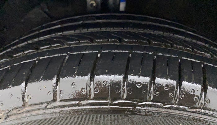 2018 Maruti Baleno ZETA PETROL 1.2, Petrol, Manual, 79,325 km, Left Front Tyre Tread
