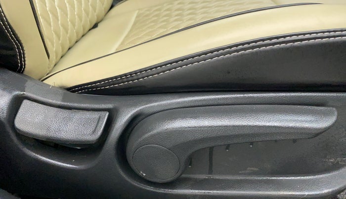 2019 Hyundai Verna 1.6 CRDI SX, Diesel, Manual, 39,796 km, Driver Side Adjustment Panel