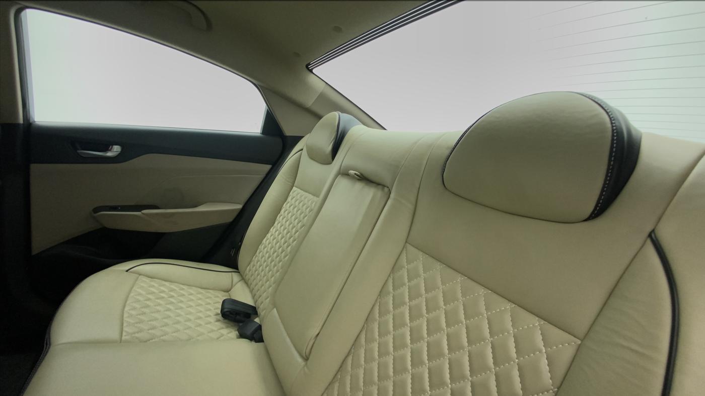 2019 Hyundai Verna 1.6 CRDI SX, Diesel, Manual, 39,796 km, Right Side Rear Door Cabin