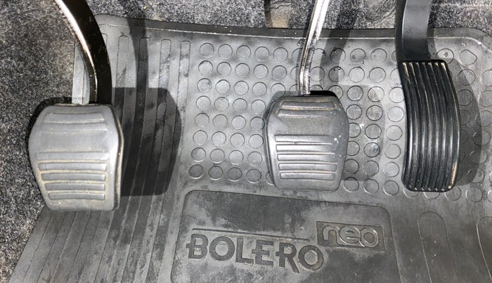 2022 Mahindra BOLERO NEO N10 R, Diesel, Manual, 19,578 km, Pedals