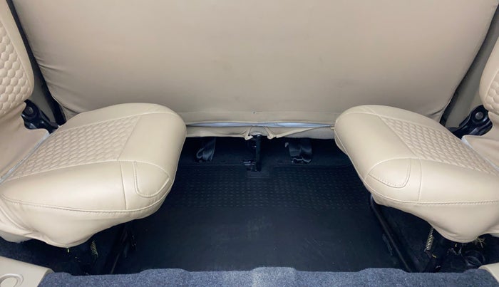 2022 Mahindra BOLERO NEO N10 R, Diesel, Manual, 19,578 km, Boot Inside