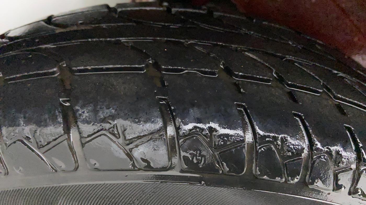 2013 Maruti Wagon R 1.0 LXI, Petrol, Manual, 53,345 km, Left Rear Tyre Tread