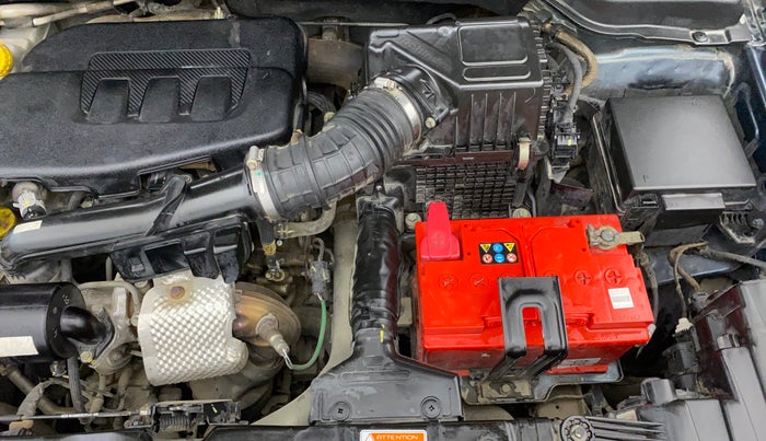 2021 Mahindra XUV300 W8 1.2 PETROL, Petrol, Manual, 52,390 km, Engine View - Left