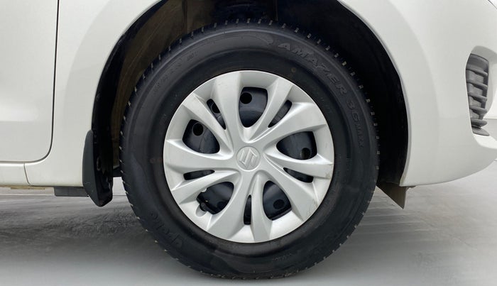 2019 Maruti Swift VXI AMT D, Petrol, Automatic, 14,430 km, Right Front Wheel