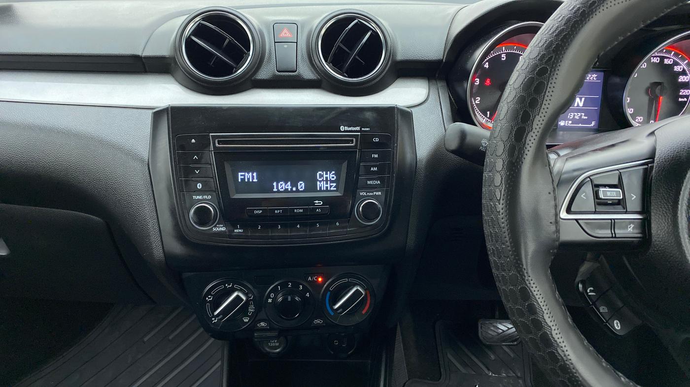 2019 Maruti Swift VXI AMT D, Petrol, Automatic, 14,430 km, Air Conditioner