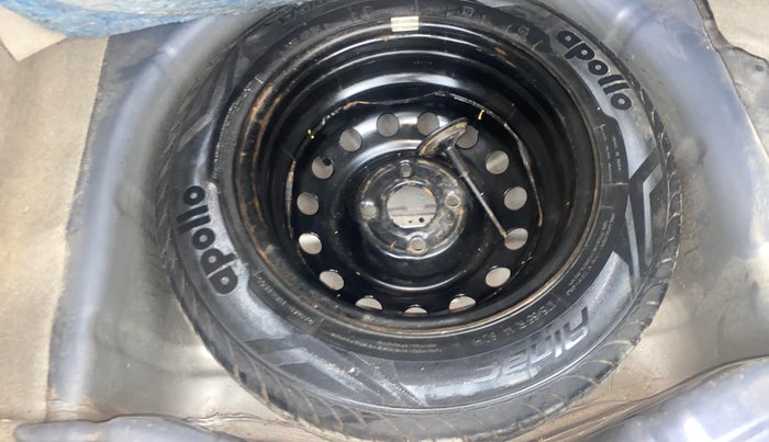 2017 Ford Figo Aspire TITANIUM1.5 DIESEL, Diesel, Manual, 1,25,588 km, Spare Tyre