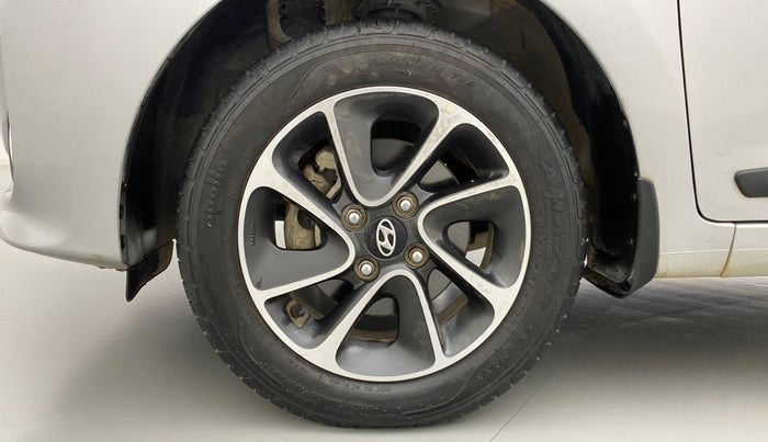2017 Hyundai Grand i10 SPORTZ (O) 1.2 AT VTVT, Petrol, Automatic, 19,358 km, Left Front Wheel
