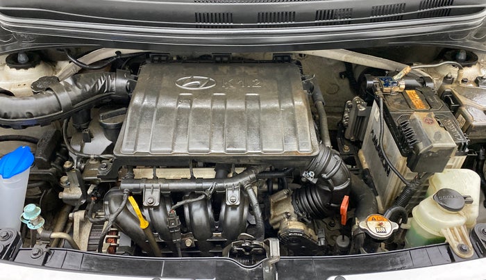 2017 Hyundai Grand i10 SPORTZ (O) 1.2 AT VTVT, Petrol, Automatic, 19,358 km, Open Bonet