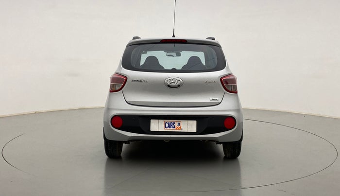 2017 Hyundai Grand i10 SPORTZ (O) 1.2 AT VTVT, Petrol, Automatic, 19,358 km, Back/Rear