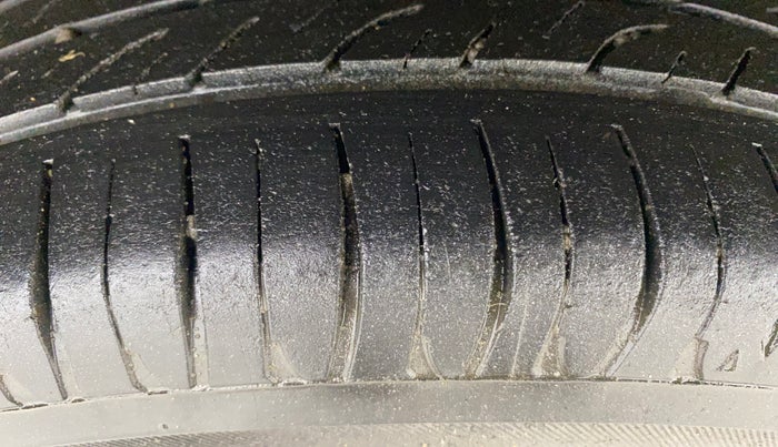2018 Maruti Alto K10 VXI, Petrol, Manual, 65,922 km, Right Rear Tyre Tread