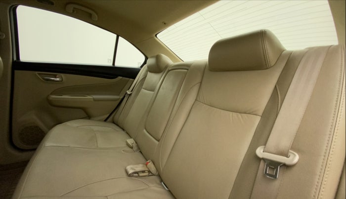 2017 Maruti Ciaz ALPHA 1.4 PETROL, Petrol, Manual, 93,015 km, Right Side Rear Door Cabin