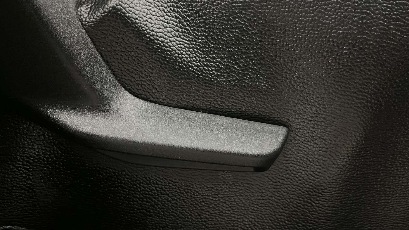 2019 Maruti IGNIS ZETA 1.2 AMT, Petrol, Automatic, 44,362 km, Driver Side Adjustment Panel