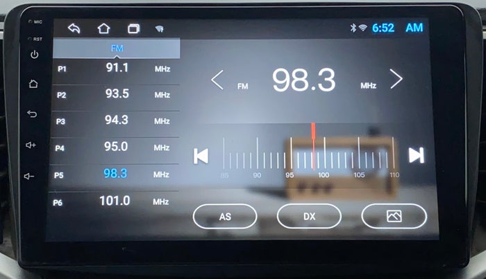 2017 Maruti Baleno DELTA PETROL 1.2, Petrol, Manual, 27,327 km, Infotainment System