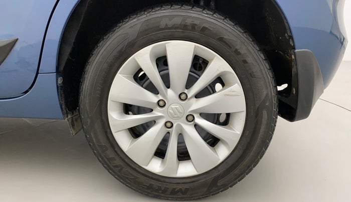 2017 Maruti Baleno DELTA PETROL 1.2, Petrol, Manual, 27,327 km, Left Rear Wheel