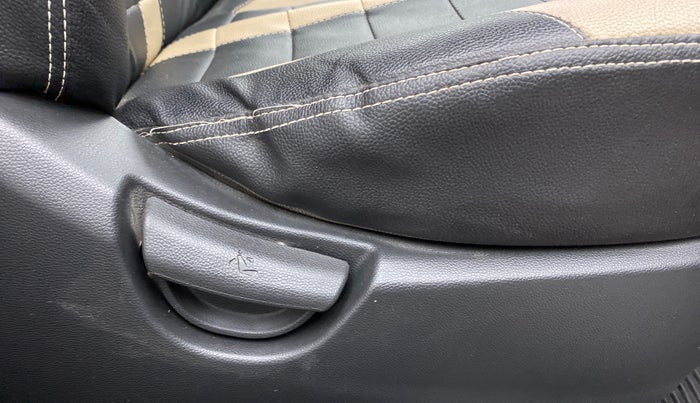 2018 Hyundai Xcent S 1.2, Petrol, Manual, 39,271 km, Driver Side Adjustment Panel