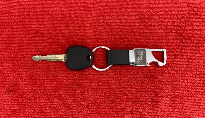 2018 Hyundai Xcent S 1.2, Petrol, Manual, 39,271 km, Key Close Up