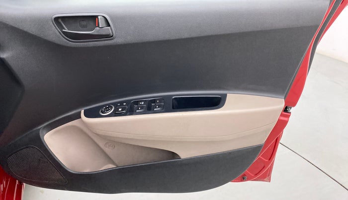 2018 Hyundai Xcent S 1.2, Petrol, Manual, 39,271 km, Driver Side Door Panels Control