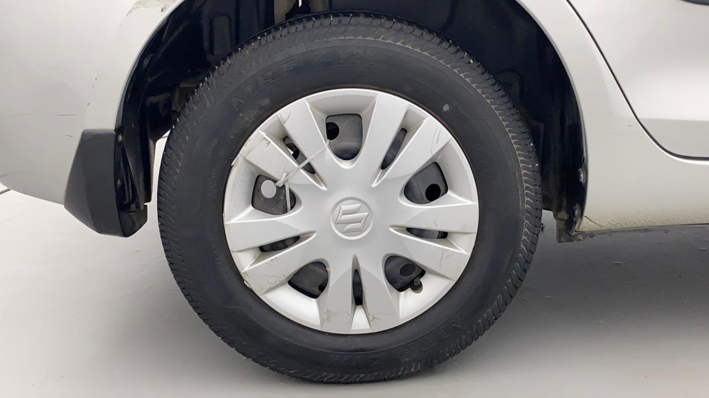 2014 Maruti Swift Dzire VXI, Petrol, Manual, 62,373 km, Right Rear Wheel