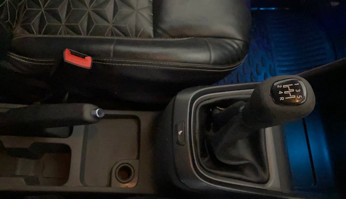 2020 Tata ALTROZ XT PETROL, Petrol, Manual, 87,123 km, Gear Lever