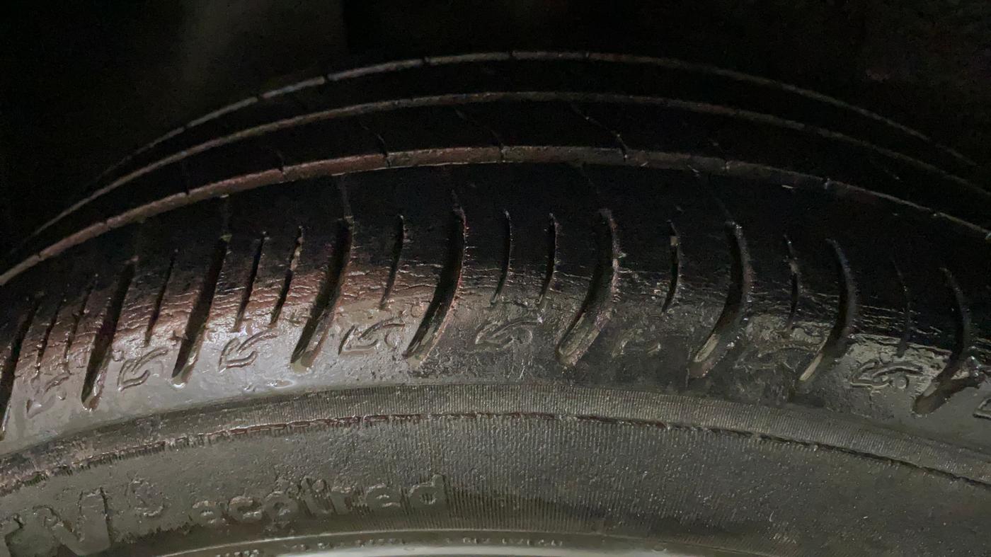 2020 Tata ALTROZ XT PETROL, Petrol, Manual, 87,123 km, Right Rear Tyre Tread
