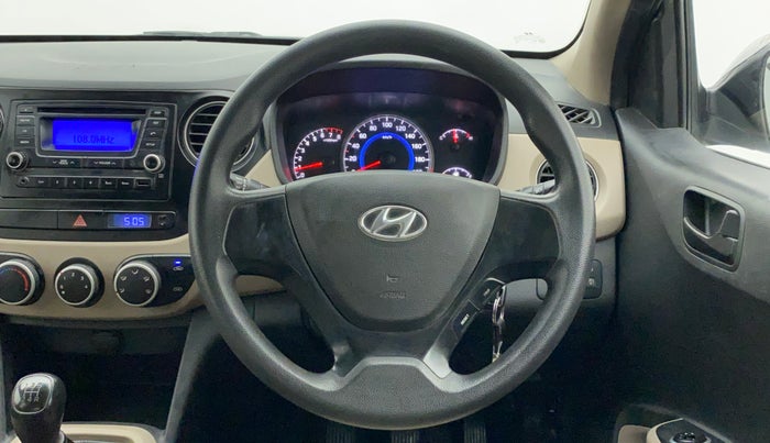 2016 Hyundai Grand i10 MAGNA 1.2 KAPPA VTVT, CNG, Manual, 82,993 km, Steering Wheel Close Up