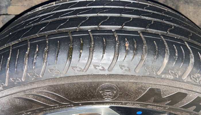 2025 Maruti FRONX ALPHA 1.0 TURBO MT, Petrol, Manual, 6,846 km, Left Front Tyre Tread