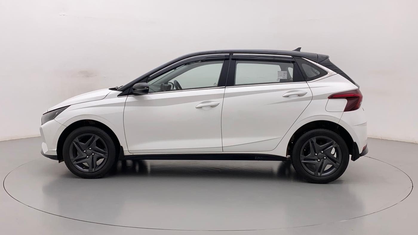 2021 Hyundai NEW I20 SPORTZ 1.2 MT DUAL TONE, Petrol, Manual, 32,732 km, Left Side