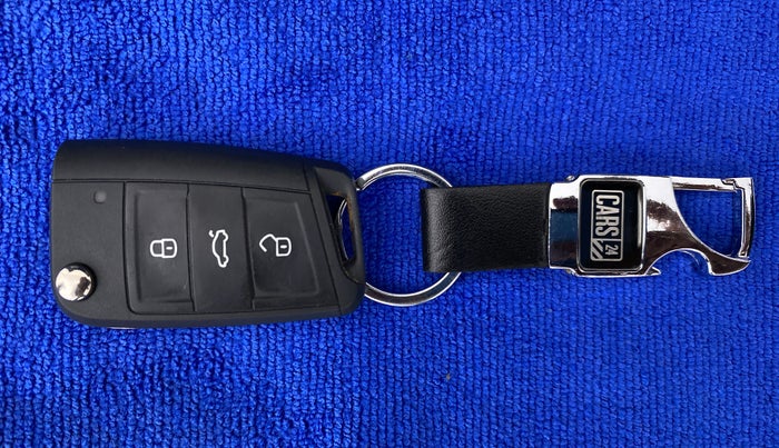 2022 Skoda SLAVIA STYLE 1.0 TSI AT, Petrol, Automatic, 4,479 km, Key Close Up