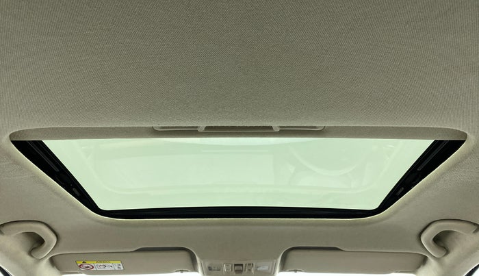 2022 Skoda SLAVIA STYLE 1.0 TSI AT, Petrol, Automatic, 4,479 km, Moonroof/ Sunroof