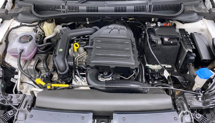 2022 Skoda SLAVIA STYLE 1.0 TSI AT, Petrol, Automatic, 4,479 km, Open Bonet