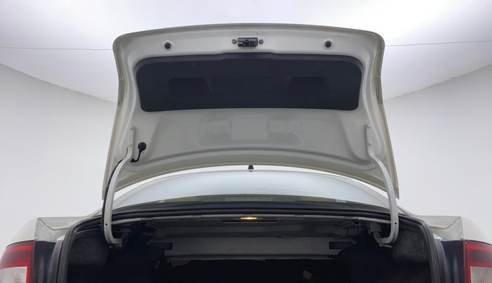 2014 Skoda Rapid 1.5 TDI CR AMBITION PLUS, Diesel, Manual, 83,171 km, Boot Door Open