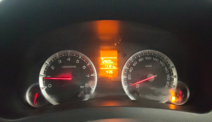 2013 Maruti Swift VXI, Petrol, Manual, 77,175 km, Odometer Image
