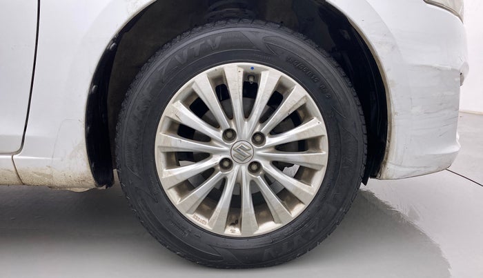 2016 Maruti Ciaz ZXI AT, Petrol, Automatic, 44,476 km, Right Front Wheel