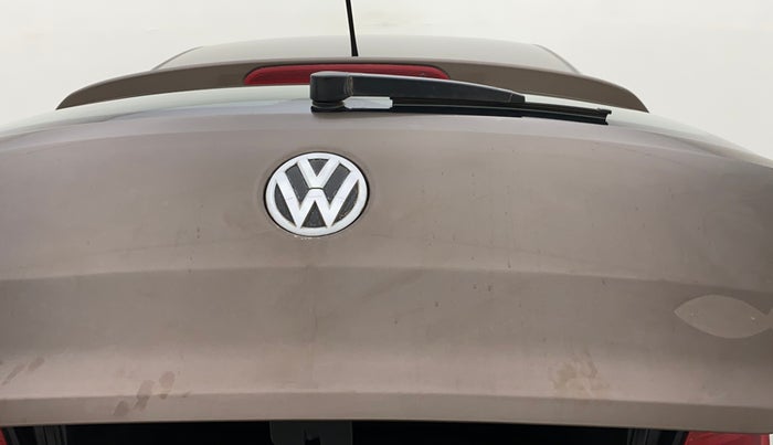 2016 Volkswagen Polo COMFORTLINE 1.2L, Petrol, Manual, 90,261 km, Dicky (Boot door) - Minor scratches