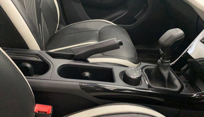 2024 Tata NEXON PURE 1.5 DIESEL, Diesel, Manual, 22,291 km, Gear Lever