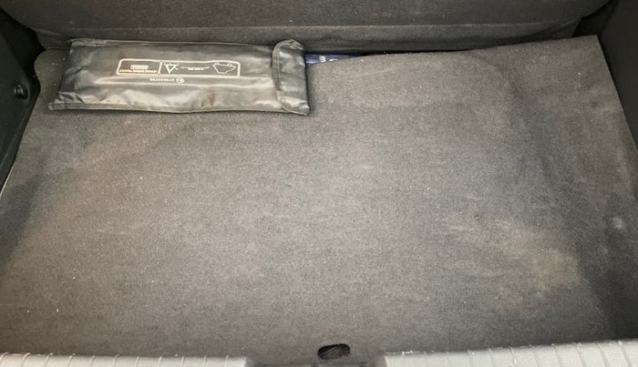 2019 Hyundai Elite i20 ASTA 1.2 (O), Petrol, Manual, 66,531 km, Boot Inside