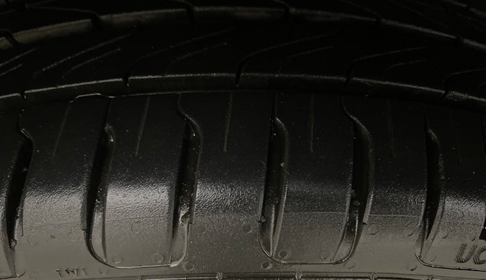 2019 Hyundai Elite i20 ASTA 1.2 (O), Petrol, Manual, 66,531 km, Left Front Tyre Tread