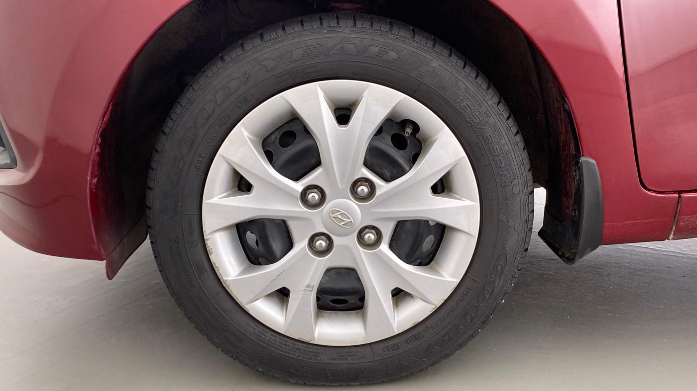 2016 Hyundai Grand i10 Magna 1.2 AT  VTVT, Petrol, Automatic, 19,606 km, Left Front Wheel