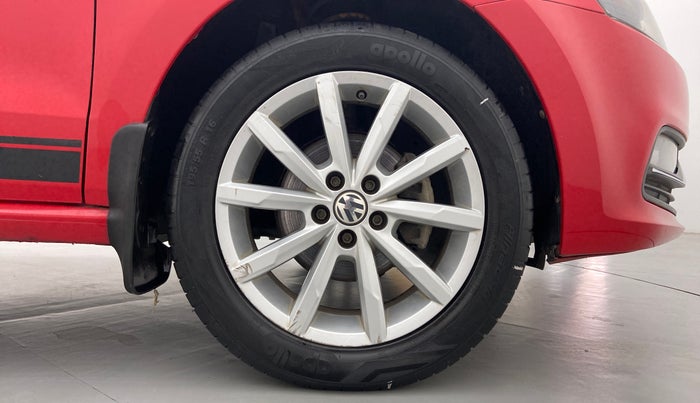 2017 Volkswagen Polo GT TSI 1.2 PETROL AT, Petrol, Automatic, 27,068 km, Right Front Wheel